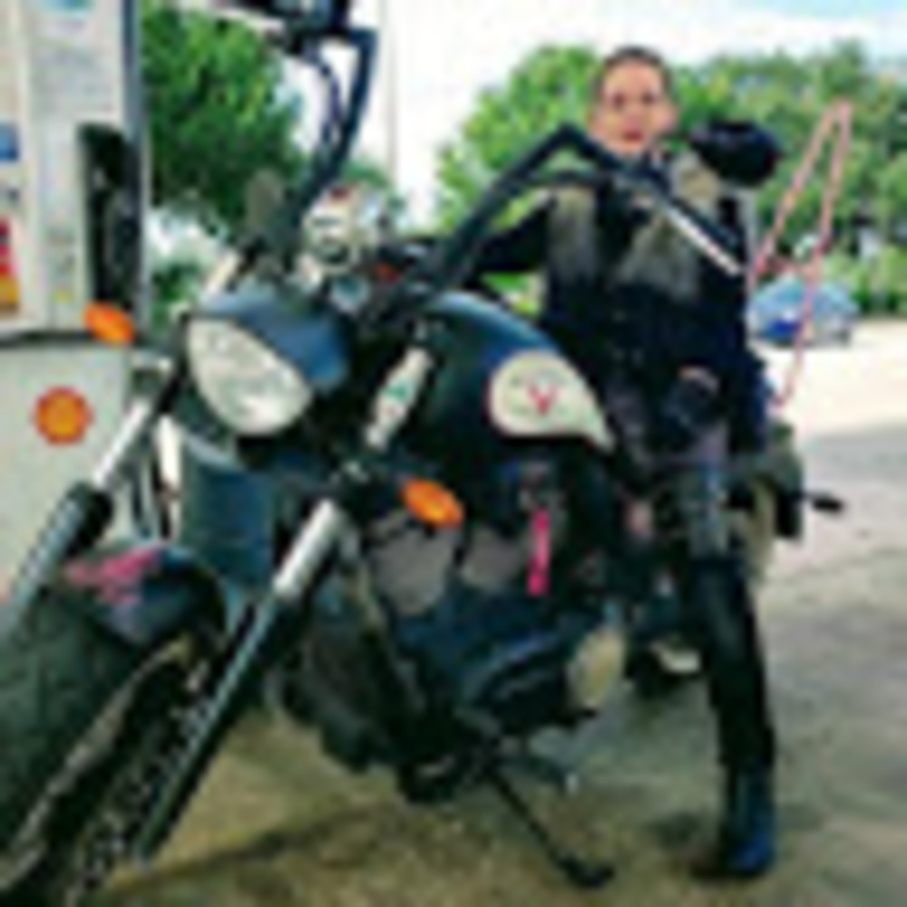 Meet your Posher, Laura